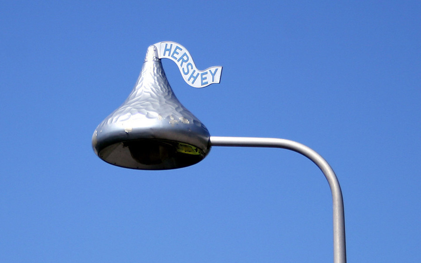 Hershey Kiss lamp in Hershey, PA