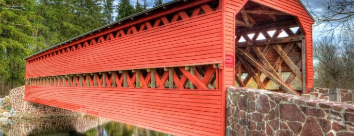 Beautiful red painted covered bridge in Pennsylvania
